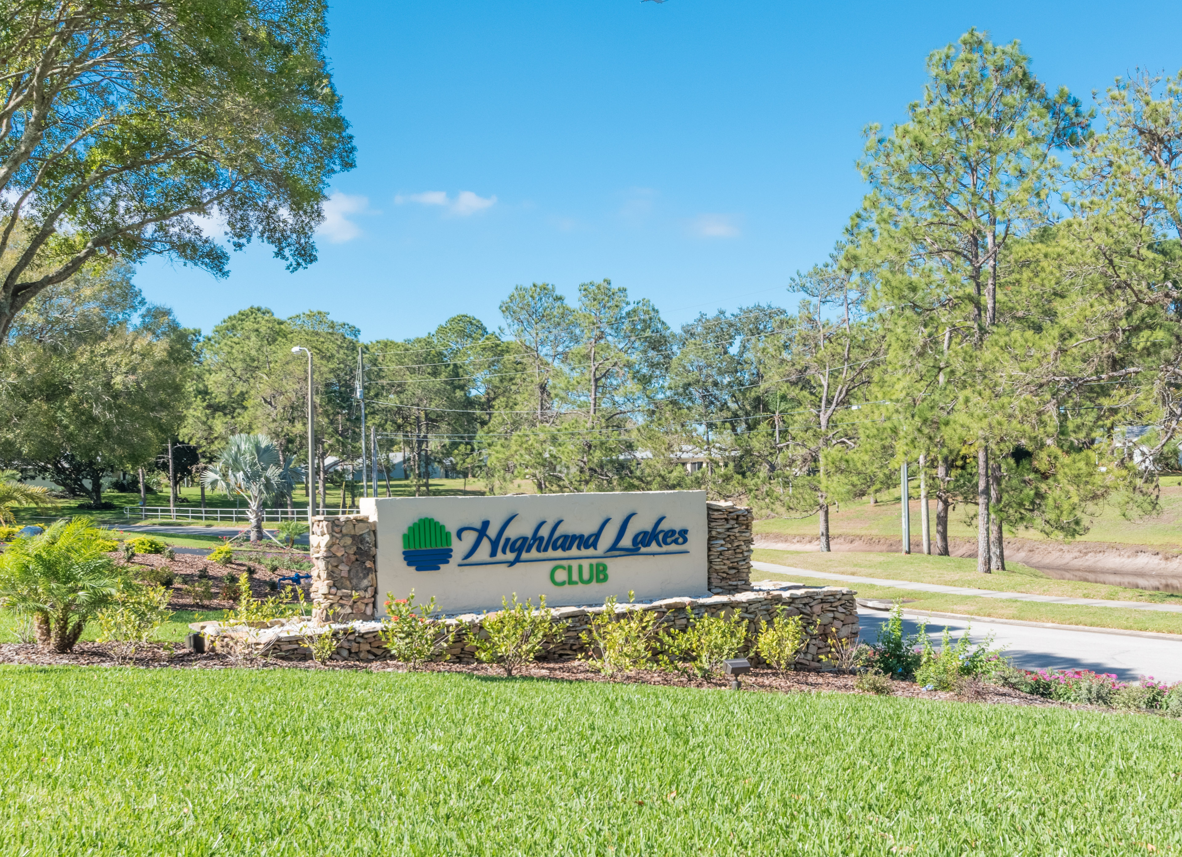 Homes for Sale in Highland Lakes Palm Harbor Lipply RE
